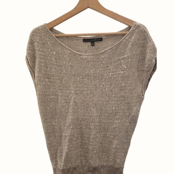 White House Black Market Metallic Sequin Cap Sleeve Sweater – EUC Size XS - Picture 2 of 4